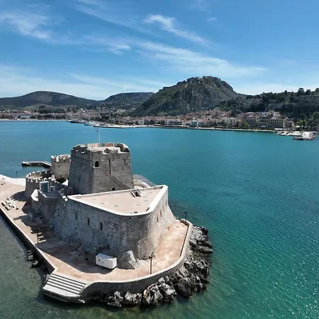 Διαμέρισμα Levantes Superior Suite. Ναύπλιο