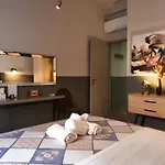 Levantes Superior Suite. نافبليو