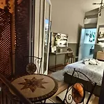 Levantes Superior Suite. * نافبليو