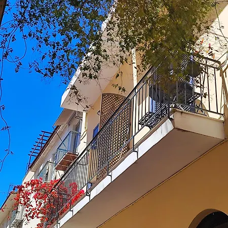 Levantes Superior Suite. Nafplio