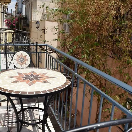 Levantes Superior Suite. * Nauplia