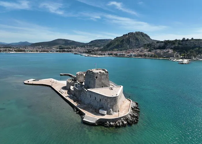 Levantes Superior Suite. Nafplio